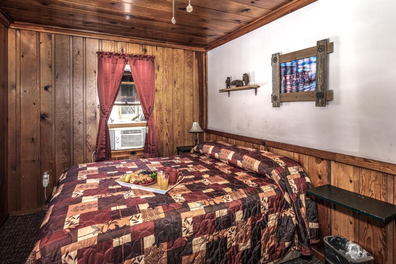 Apache Village 9, Queen Bed, Midtown, Pet Friendly, Sleeps 2 Ruidoso Exterior foto
